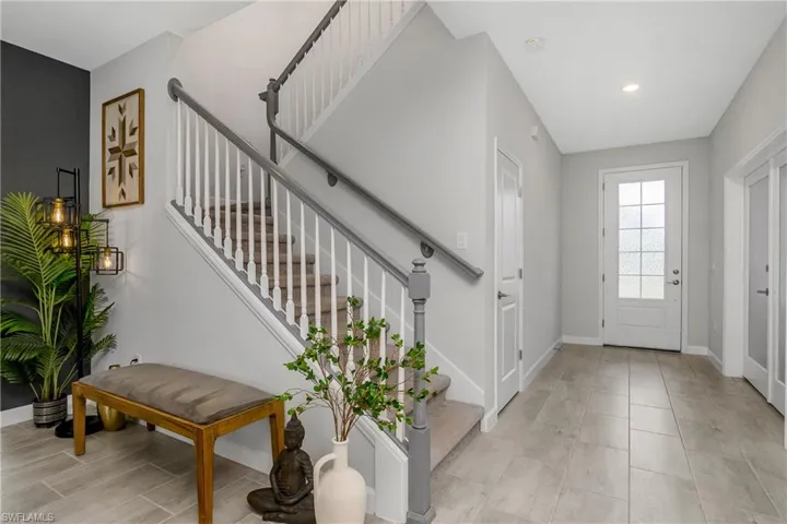 13883  Pine Lodge  LN, Fort Myers, FL 33913