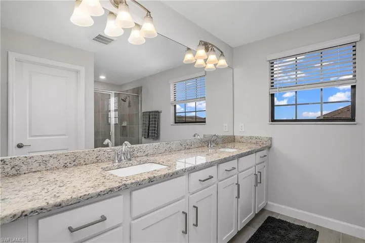 13883  Pine Lodge  LN, Fort Myers, FL 33913