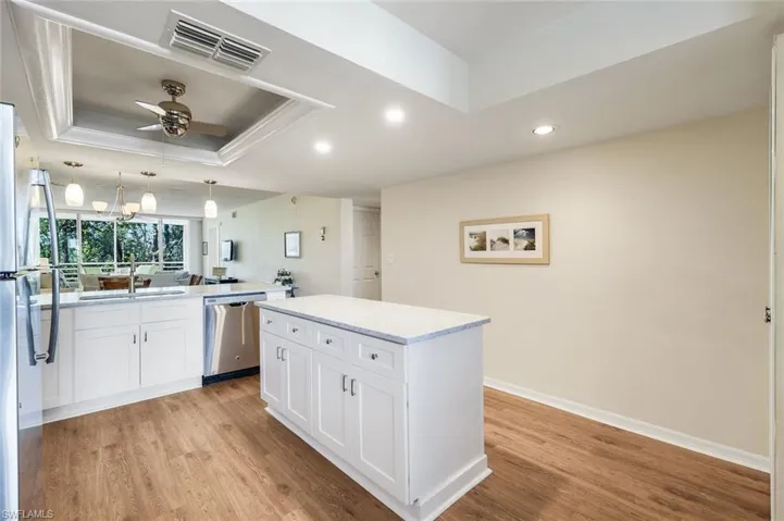 270  Naples Cove  DR, Naples, FL 34110