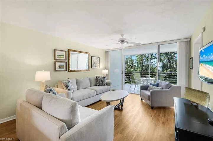 270  Naples Cove  DR, Naples, FL 34110