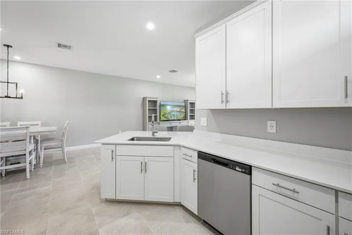 19568 Hinkley Dr, Estero, Florida 33928