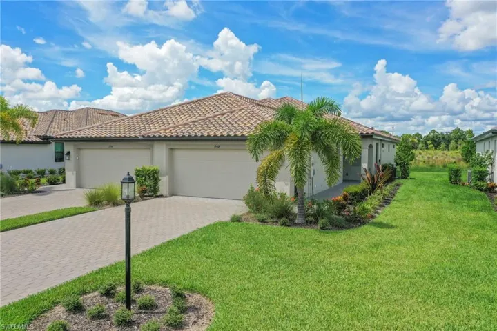 19568 Hinkley Dr, Estero, Florida 33928