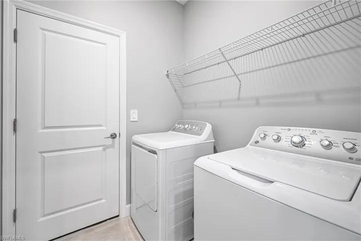 19568 Hinkley Dr, Estero, Florida 33928