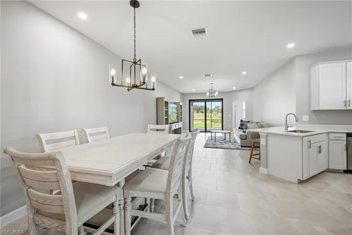 19568 Hinkley Dr, Estero, Florida 33928