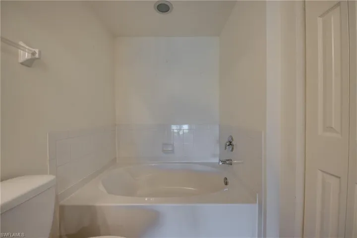 1763 Concordia Lake Cir 3303, Cape Coral, Florida 33909