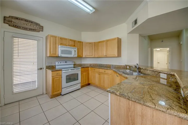 1763 Concordia Lake Cir 3303, Cape Coral, Florida 33909