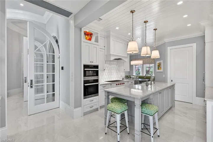 2679  CALADIUM  WAY, Naples, FL 34105