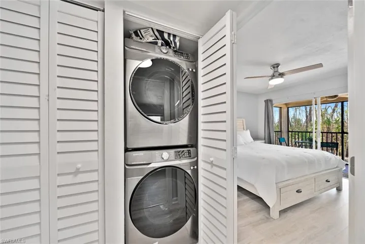 16881  Davis  RD, Fort Myers, FL 33908