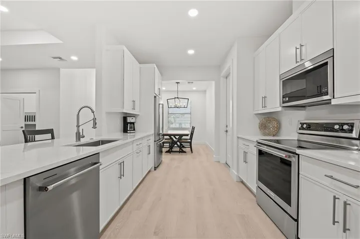 27071 Holly Ln, Bonita Springs, Florida 34135
