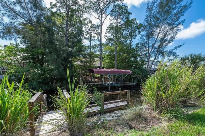 27071 Holly Ln, Bonita Springs, Florida 34135