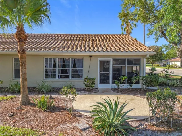 2001 Corona Del Sire Dr, North Fort Myers, Florida 33917