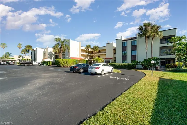 3635  Boca Ciega  DR, Naples, FL 34112