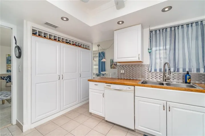 3635  Boca Ciega  DR, Naples, FL 34112