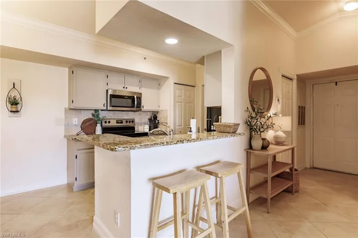 4620 Saint Croix Ln 934, Naples, Florida 34109