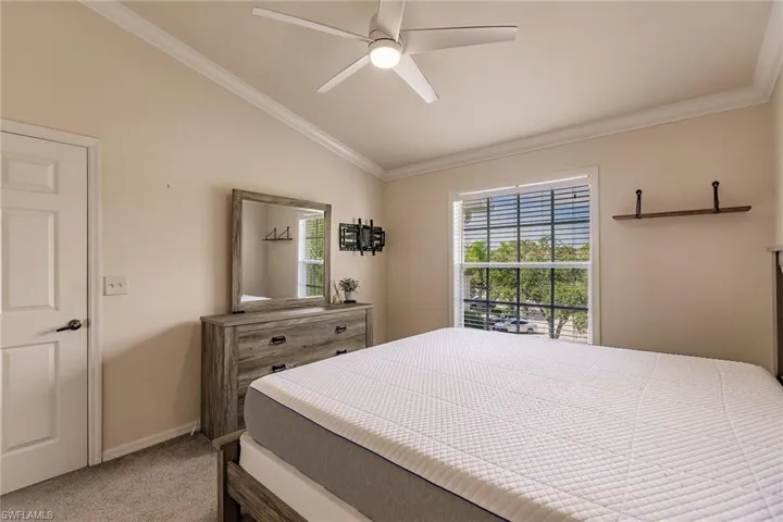 4620 Saint Croix Ln 934, Naples, Florida 34109