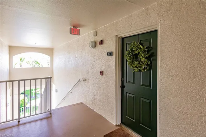 4620 Saint Croix Ln 934, Naples, Florida 34109