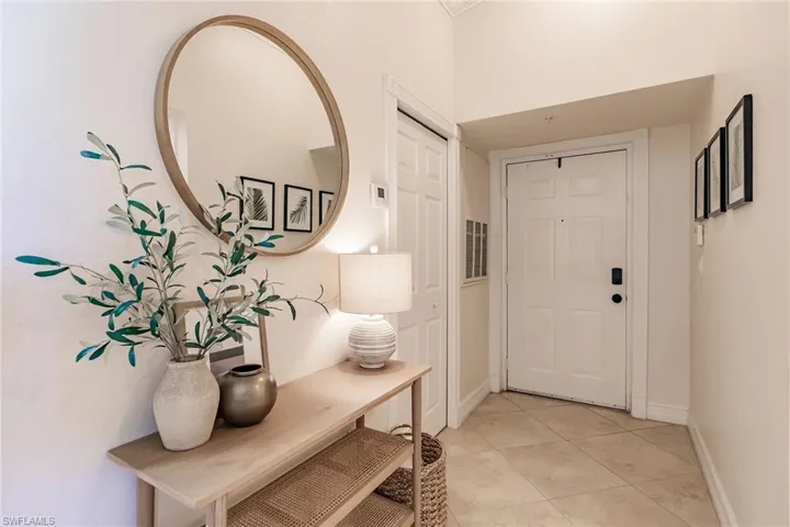 4620 Saint Croix Ln 934, Naples, Florida 34109
