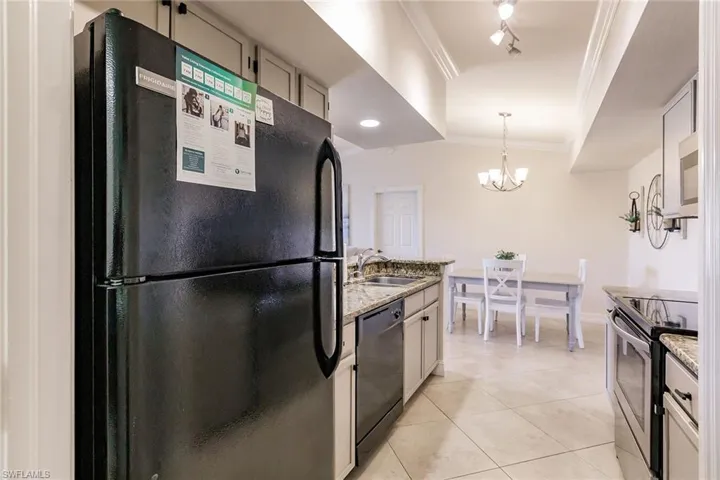 4620 Saint Croix Ln 934, Naples, Florida 34109