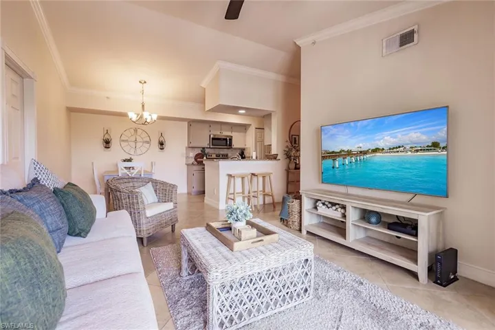 4620 Saint Croix Ln 934, Naples, Florida 34109
