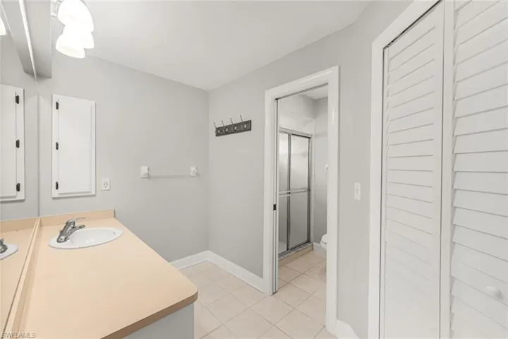 4021 Sw 2nd Ct, Cape Coral Fl 33914