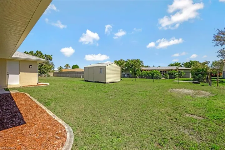 4021 Sw 2nd Ct, Cape Coral Fl 33914