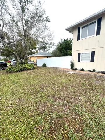 8430 Wren Rd