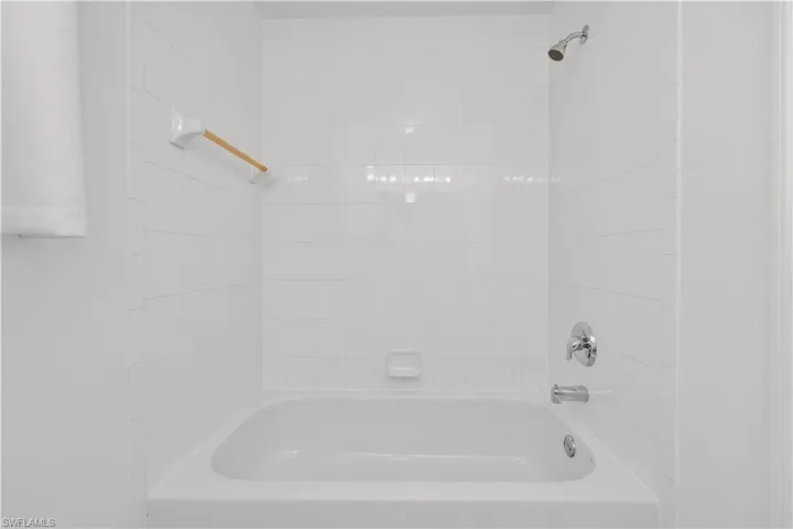365 Stella Maris Dr N 2901, Naples, Florida 34114