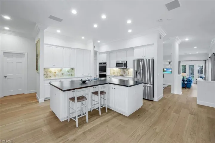 Kitchen-Double Oven