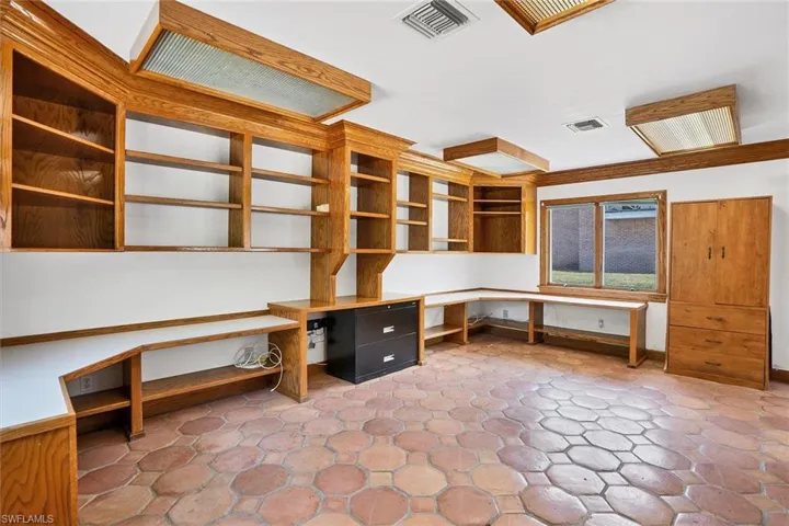 Pool House has a Office in the Back or In law Suite,