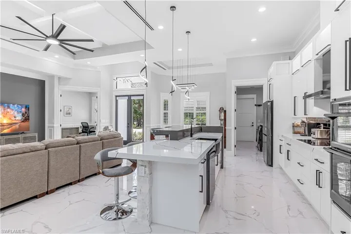 4348 6th Ave Se, Naples, Florida 34117