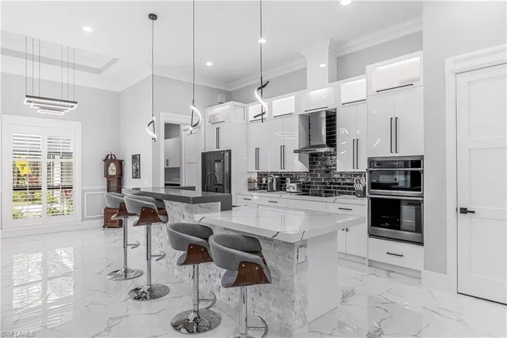4348 6th Ave Se, Naples, Florida 34117