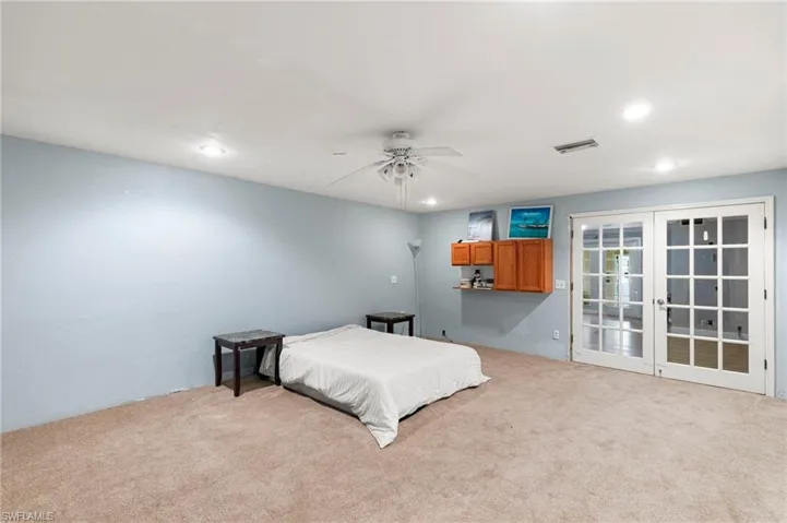 431  12th NW AVE, Naples, FL 34120