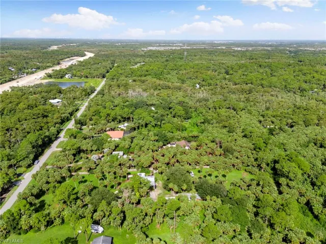 431  12th NW AVE, Naples, FL 34120
