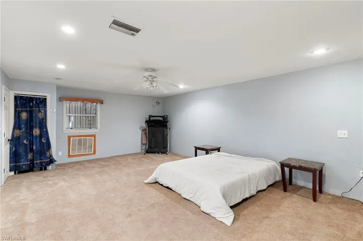 431  12th NW AVE, Naples, FL 34120