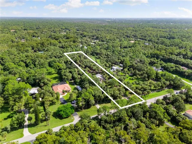 431  12th NW AVE, Naples, FL 34120