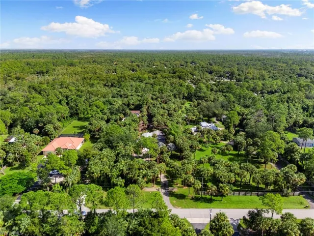 431  12th NW AVE, Naples, FL 34120