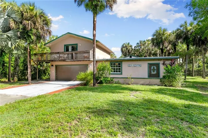 431  12th NW AVE, Naples, FL 34120