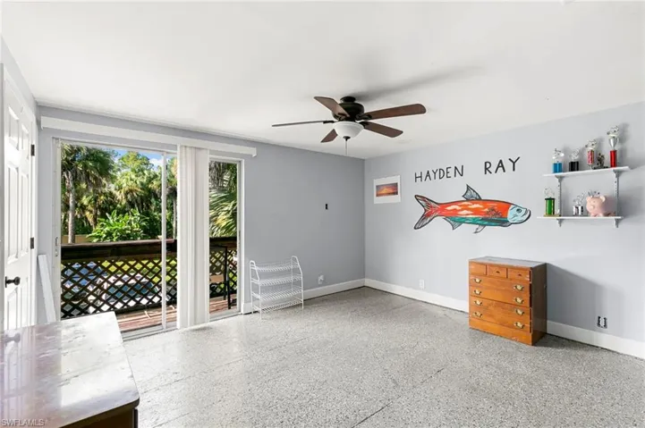 431  12th NW AVE, Naples, FL 34120