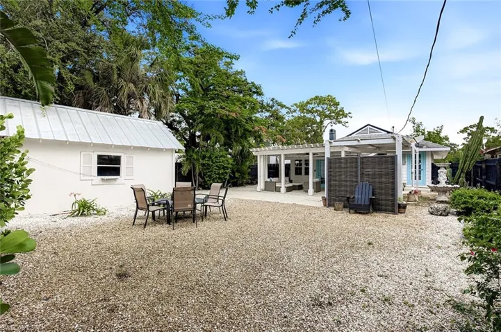 2122 Katherine St, Fort Myers, Florida 33901