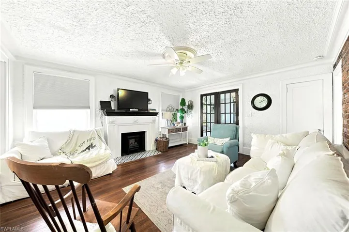 2122 Katherine St, Fort Myers, Florida 33901