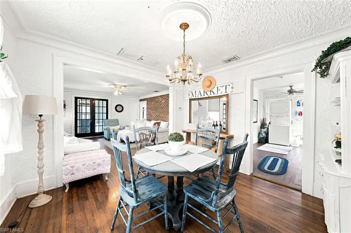 2122 Katherine St, Fort Myers, Florida 33901