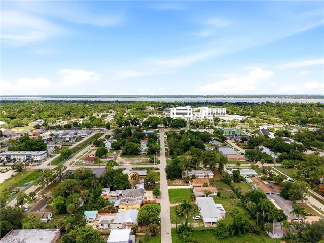 2122 Katherine St, Fort Myers, Florida 33901