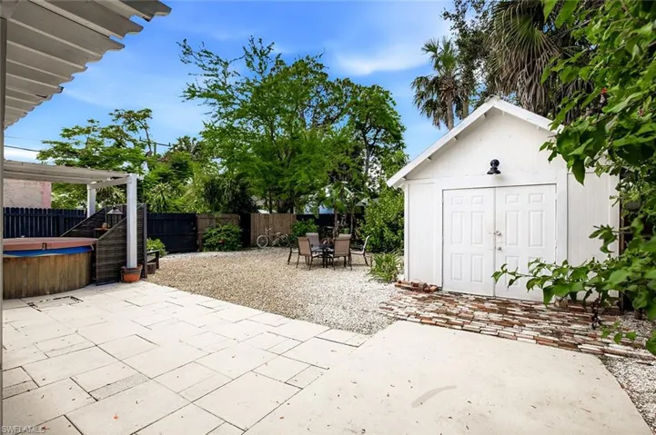2122 Katherine St, Fort Myers, Florida 33901