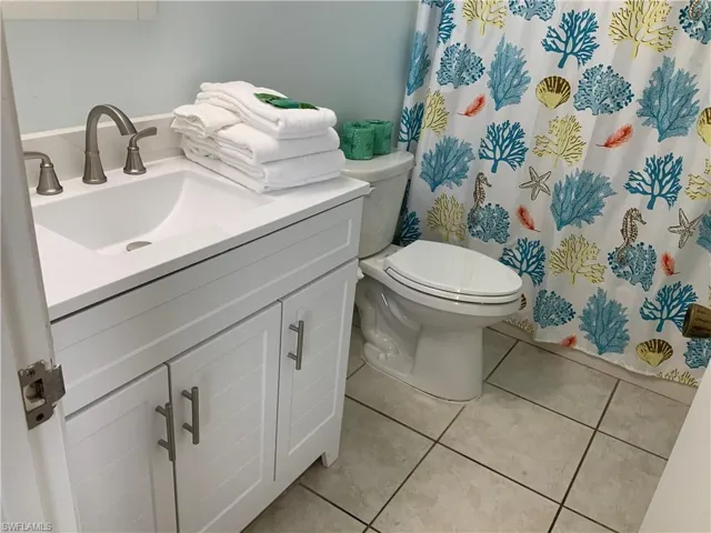 NEW BATH CABINET