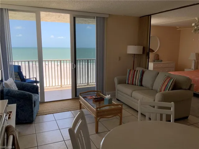 See Gulf waves from anywhere in condo