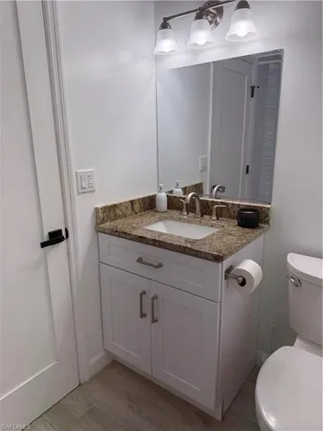 6320 Royal Woods Dr, Fort Myers, Florida 33908