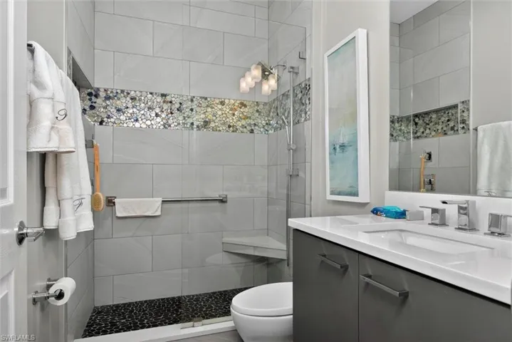 14017 Clear Water Ln, Fort Myers, Florida 33907