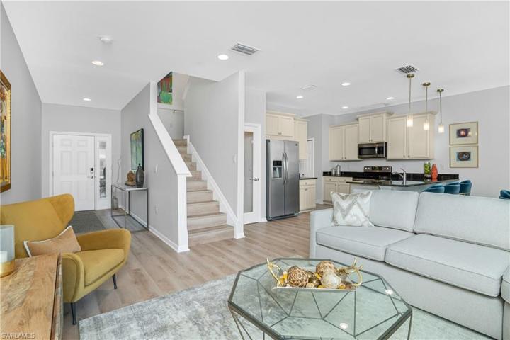 10838 Alvara Point DR, BONITA SPRINGS FL 34135