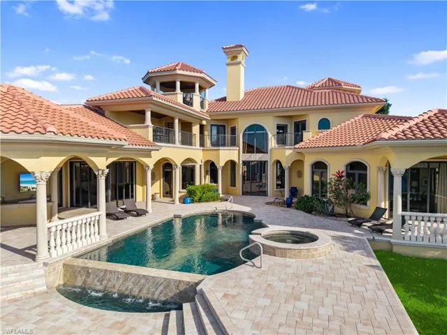 2704 Shriver Dr, Fort Myers Fl 33901