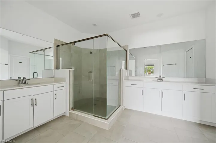 5697 Melbourne Ct 7022, Other, Florida 34142